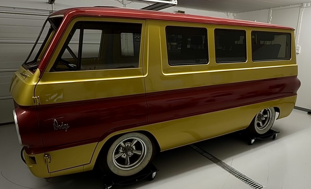Dodge A100 1965